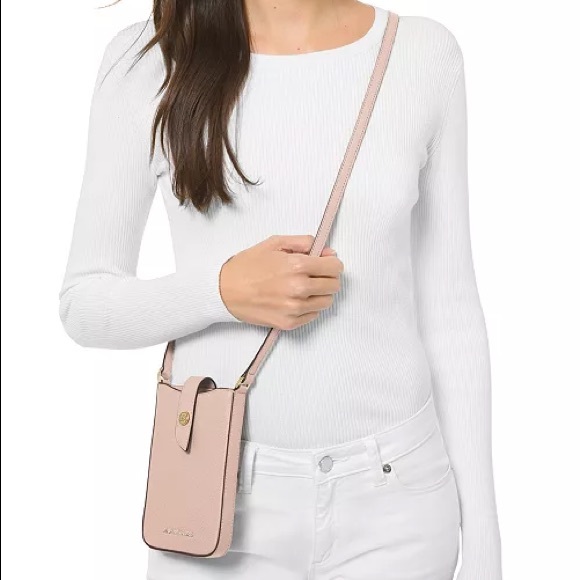 Michael Kors Handbags - NWT Michael Kors  Small phone Crossbody